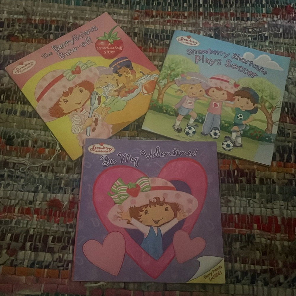 Strawberry Shortcake Book Set